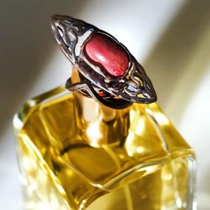 Mendittorosa Amygdala parfüm kupak
