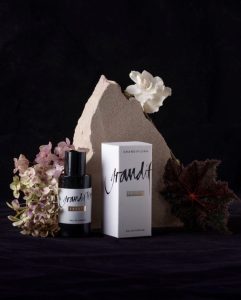 Grandiflora Saskia parfüm doboz